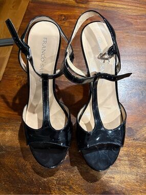 Franco Sarto Black Patent T-Strap Heeled Sandals